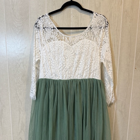 NWOT Evathan Elegant White and Green Lace Dress- XL - Picture 4 of 9